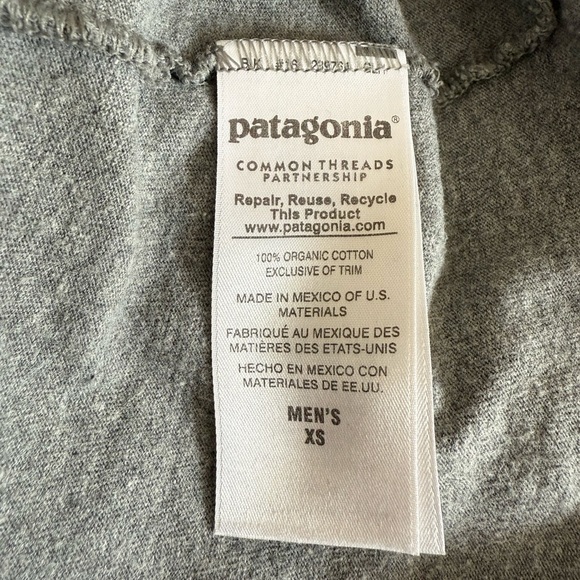 Patagonia Gray Short Sleeve Tee Classic Crew Neck - Picture 9 of 11